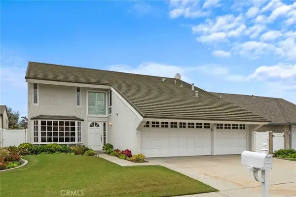 2342 Caper Tree Drive, Tustin, CA 92780