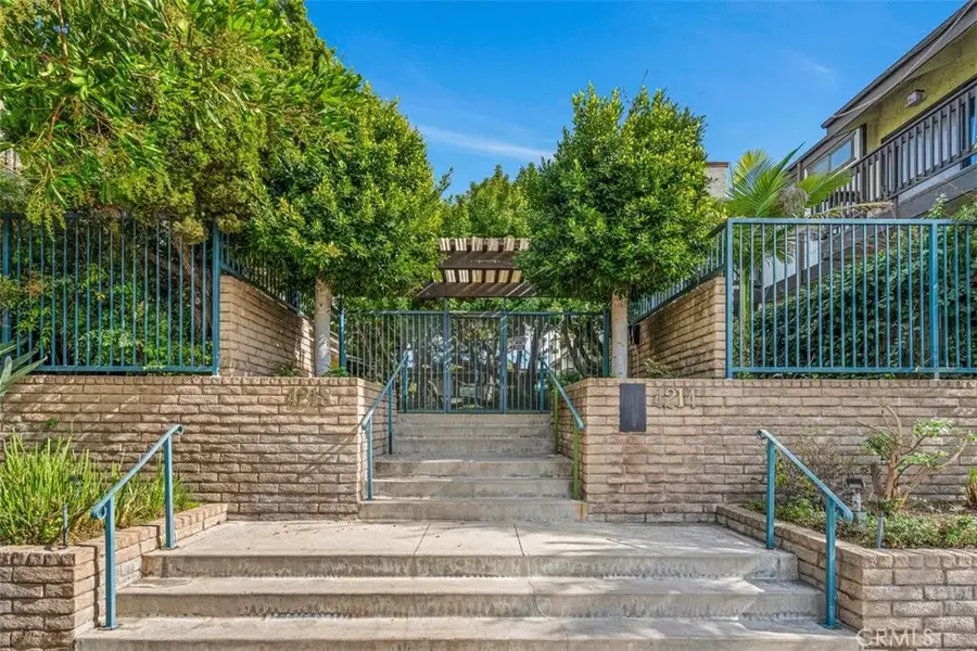 4218 Troost #20, Studio City, CA 91604 - #2