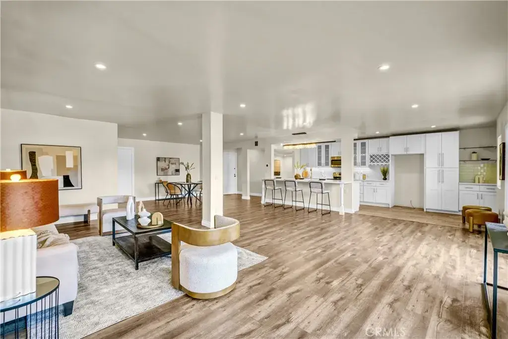 5412 Lindley Avenue #325, Encino, CA 91316 - #1