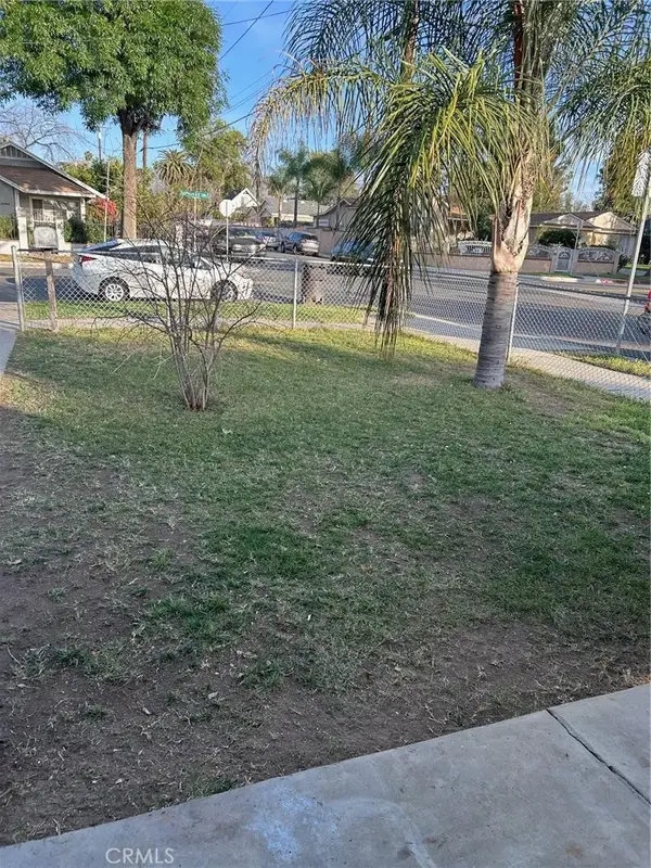 3393 Eucalyptus Avenue, Riverside, CA 92507