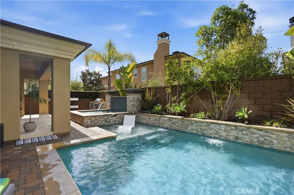 17491 Oakbluffs Lane, Huntington Beach, CA 92649 - #1