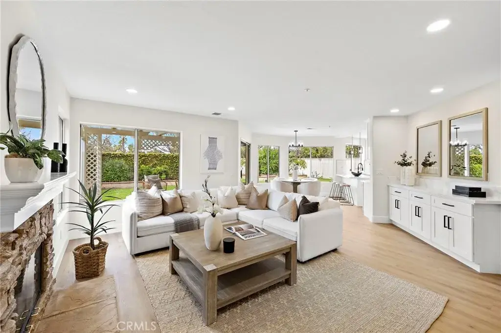 17 Rhode Island, Irvine, CA 92606 - #1