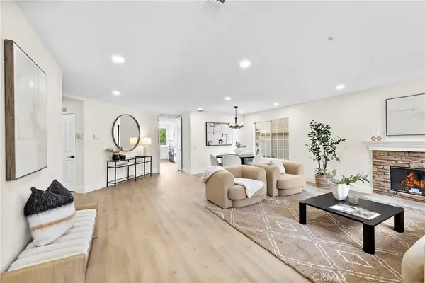 17 Rhode Island, Irvine, CA 92606