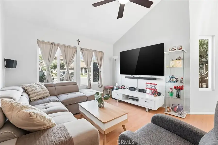 4 Via Violeta, Rancho Santa Margarita, CA 92688 - #2