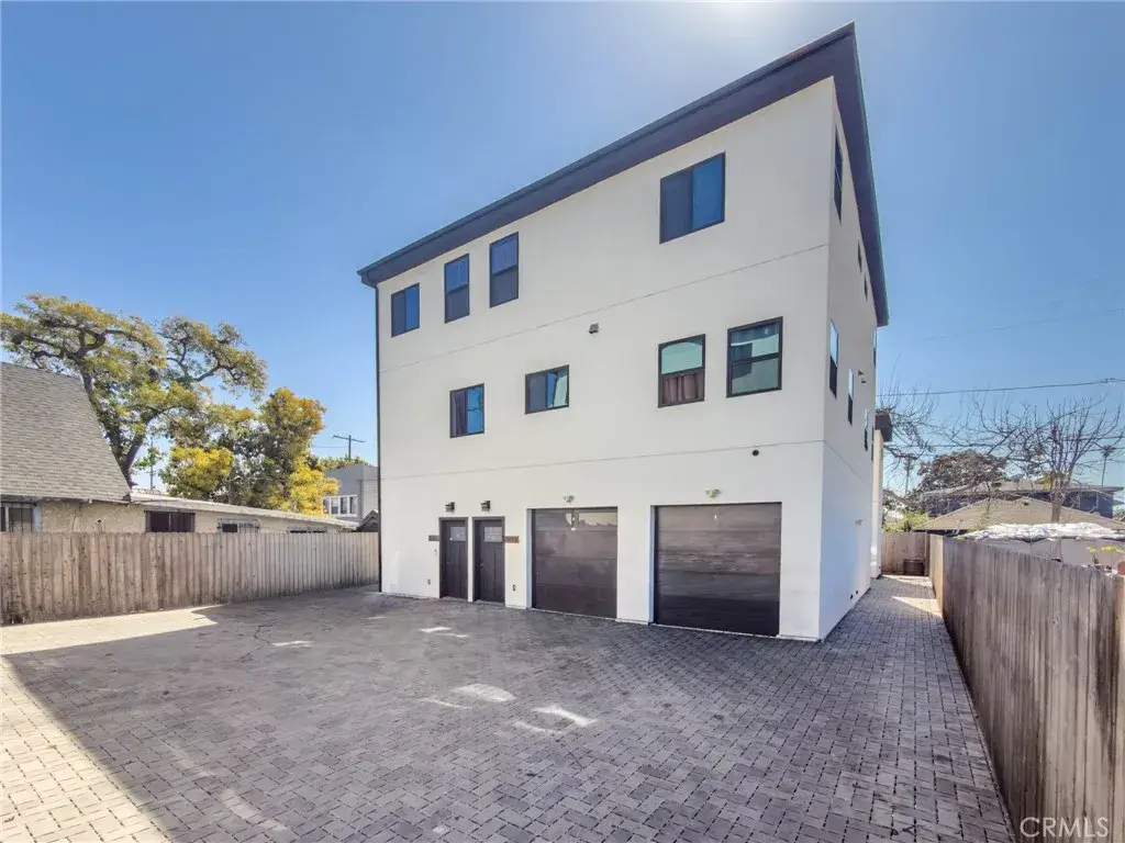 532 W Vernon, Los Angeles, CA 90037 - #1