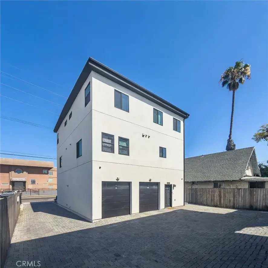 532 W Vernon, Los Angeles, CA 90037 - #2