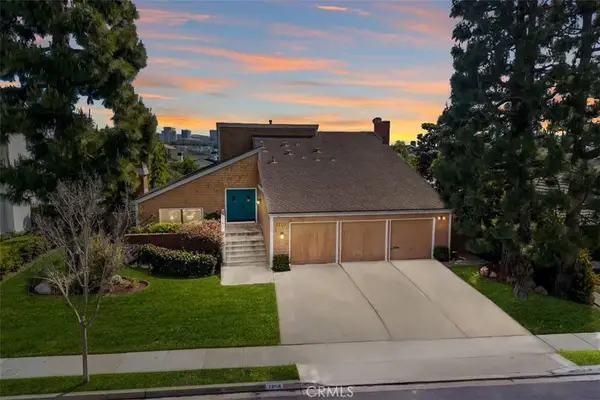 1208 Somerset, Newport Beach, CA 92660