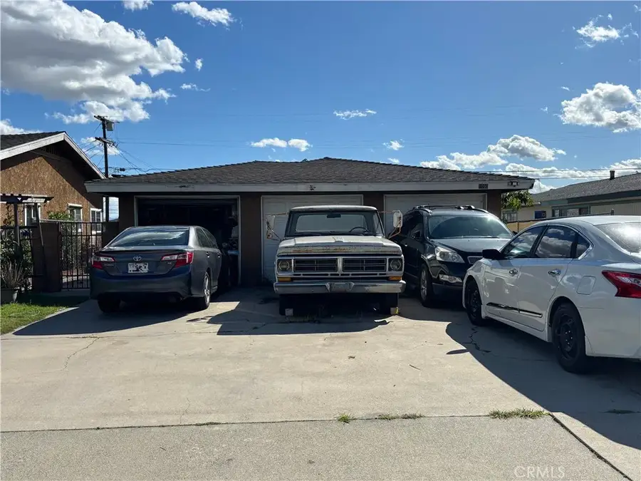 1094 E D St., Ontario, CA 91764 - #3