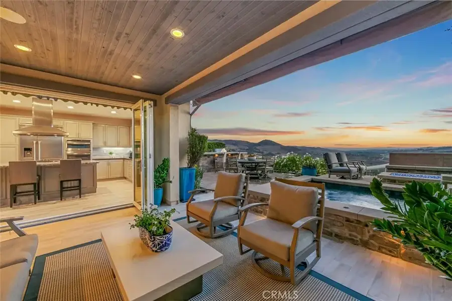 15 Ventada, Rancho Mission Viejo, CA 92694 - #2