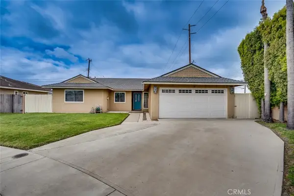 15501 Eliot, Huntington Beach, CA 92647