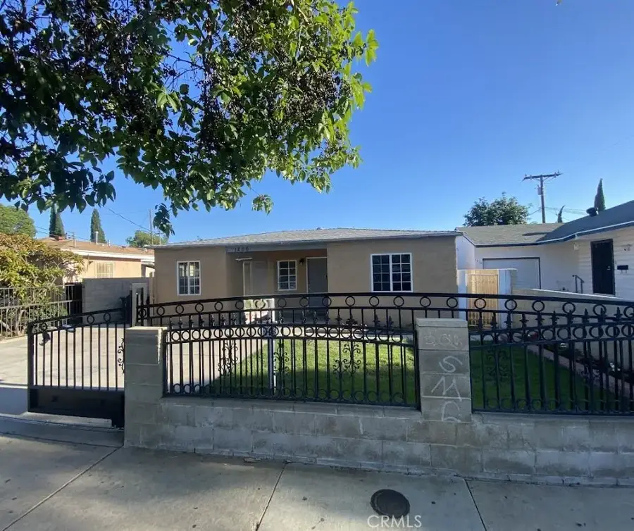 1206 W Mcfadden Avenue, Santa Ana, CA 92707 - #2