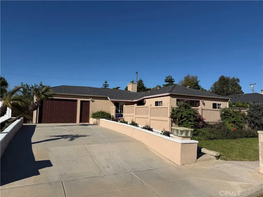 934 Governor, Costa Mesa, CA 92627 - #1