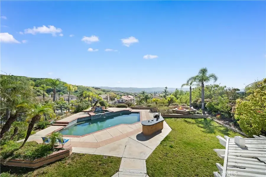 3285 Rim Rd, Yorba Linda, CA 92886 - #3