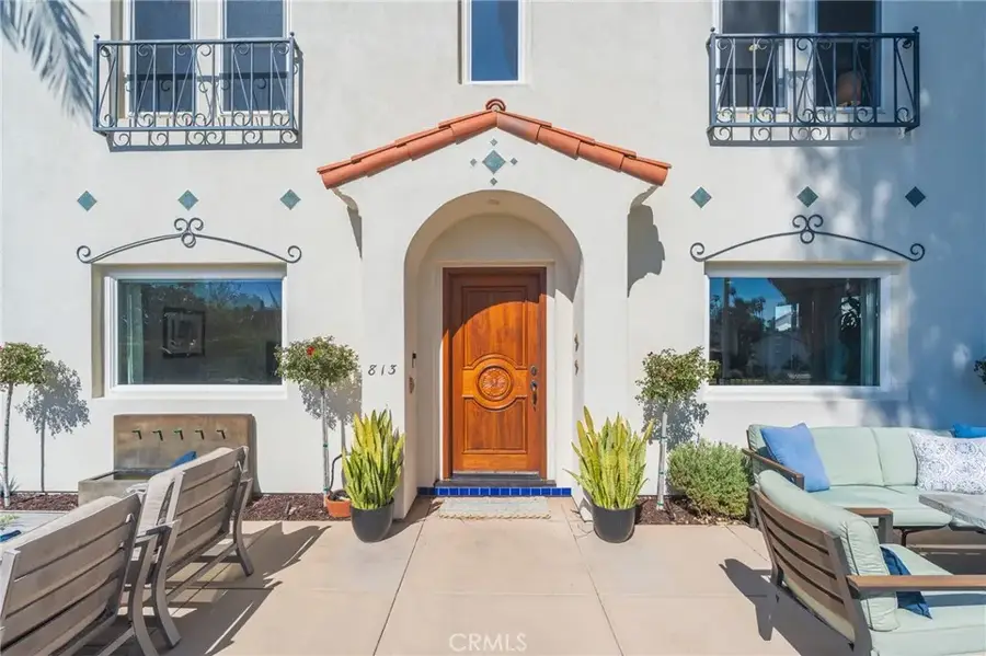 813 13th Street, Huntington Beach, CA 92648 - #2