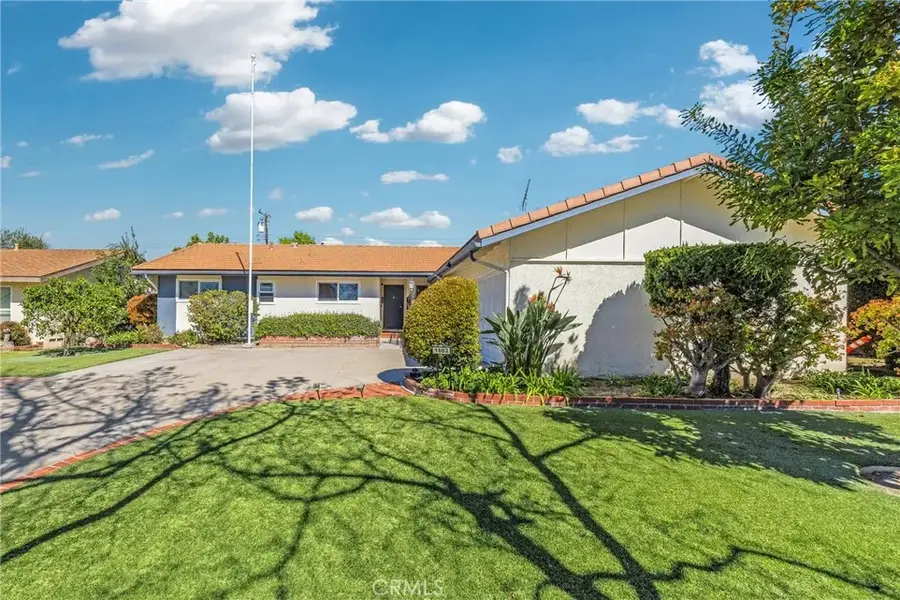 1603 E Chestnut Ave, Orange, CA 92867 - #2