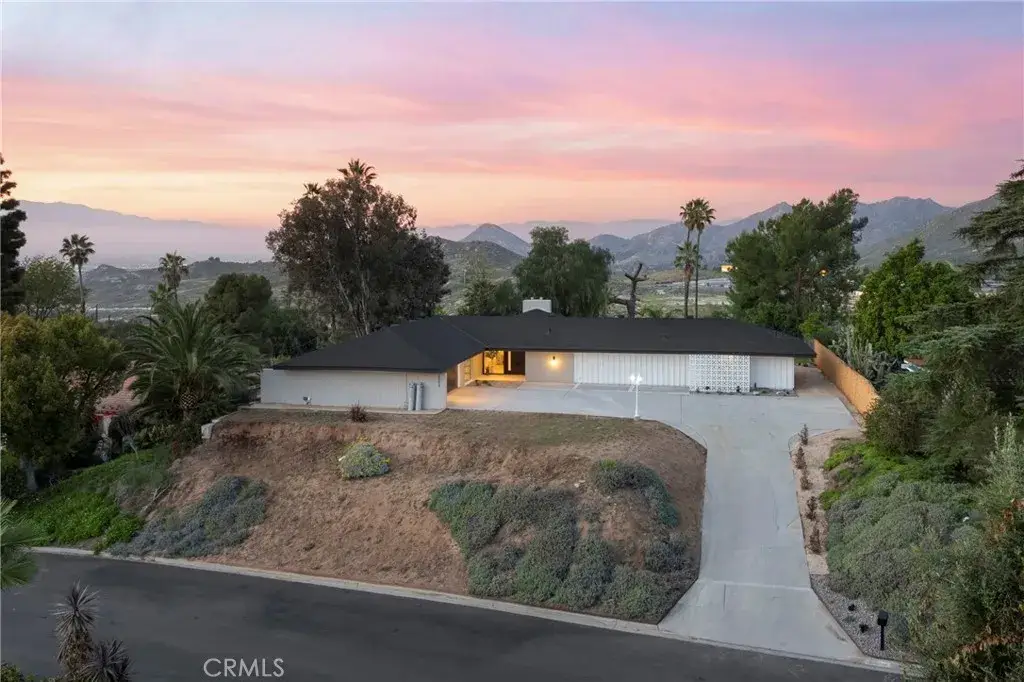 20079 Westpoint Drive, Riverside, CA 92507 - #1