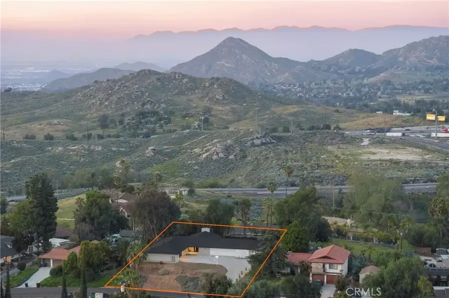 20079 Westpoint Drive, Riverside, CA 92507 - #3