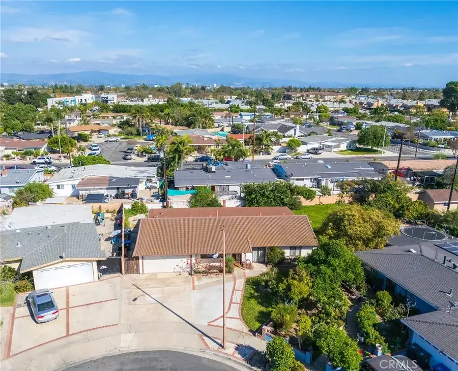 4202 West Fay Circle, Santa Ana, CA 92703 - #3