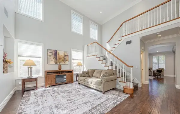 18571 Amalia, Huntington Beach, CA 92648