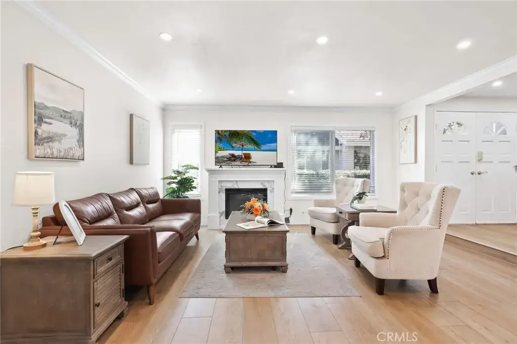 10 Goldenbush, Irvine, CA 92604 - #1