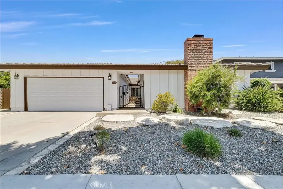 112 Stanford Lane, Seal Beach, CA 90740 - #3