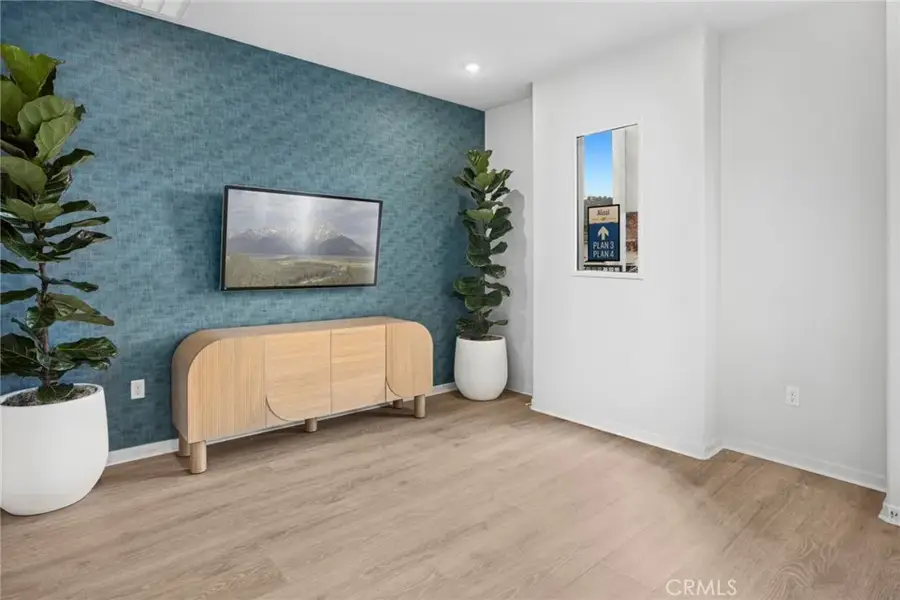 725 E. Route 66, Glendora, CA 91740 - #2