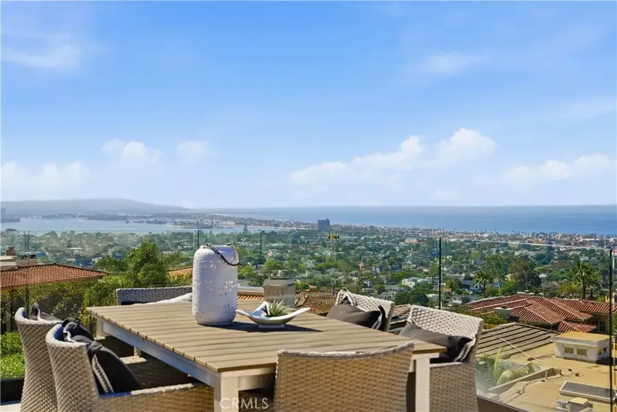 5108 Gordon Lane, San Diego, CA 92109 - #2