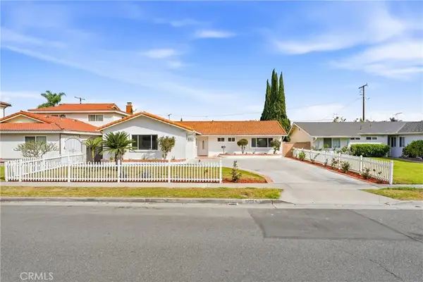 10377 Morning Glory Ave, Fountain Valley, CA 92708