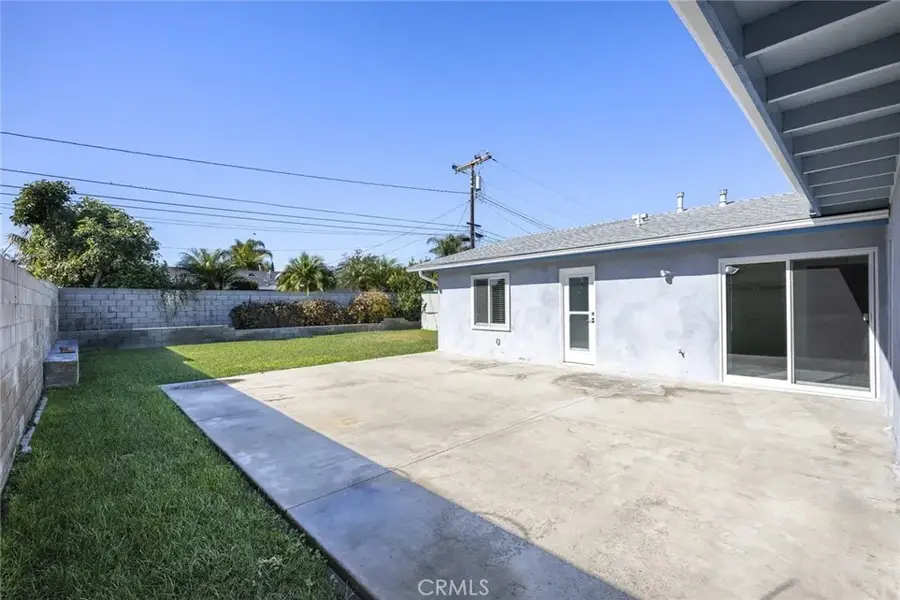 19111 Carp Circle, Huntington Beach, CA 92646 - #3