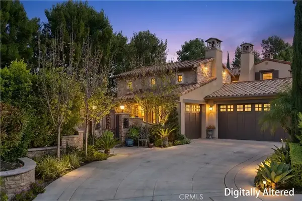 20 Blue Summit, Irvine, CA 92603