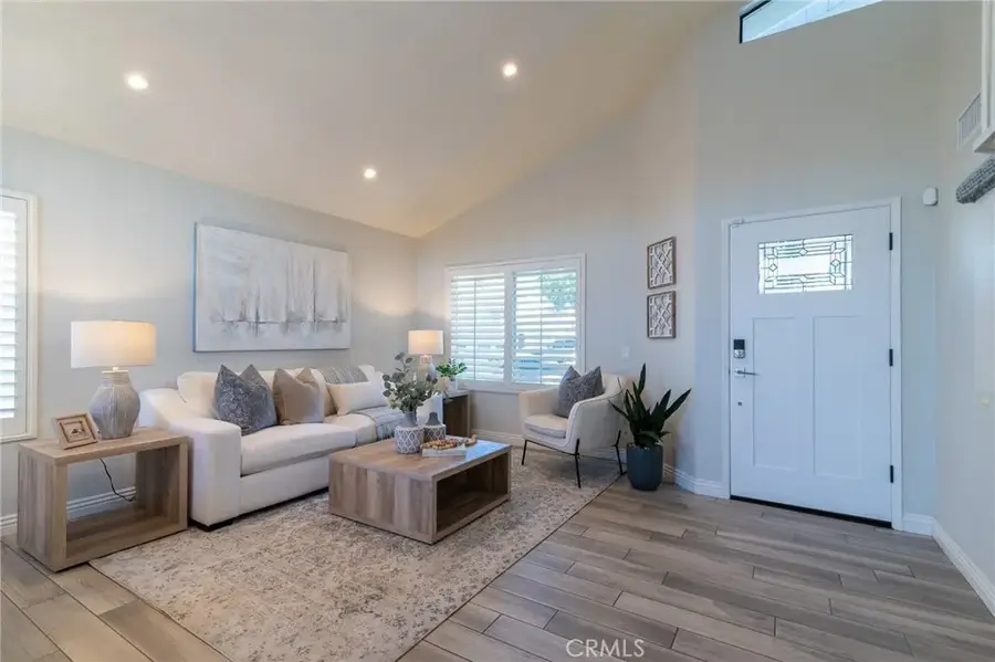 6 Calle Rienda, Rancho Santa Margarita, CA 92688 - #3