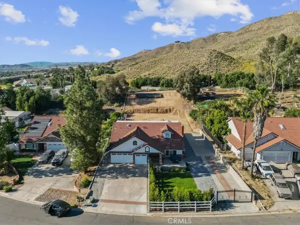 21890 Victorian, Wildomar, CA 92595