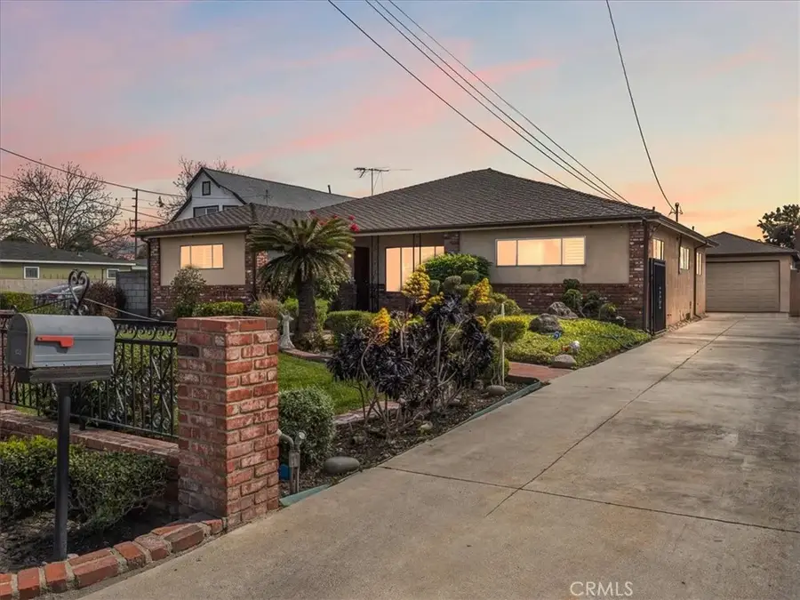 420 W Tichenor Street, Compton, CA 90220 - #3