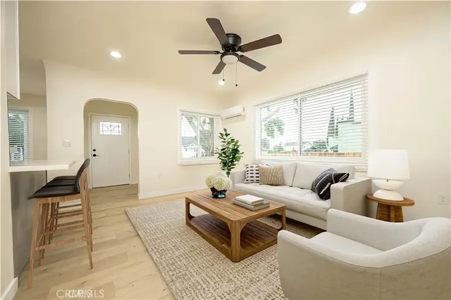 705 Bradshawe, Los Angeles, CA 90022 - #3