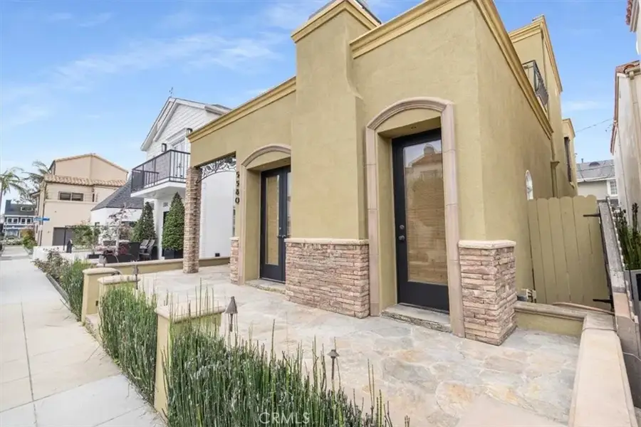 5580 E Saint Irmo Walk, Long Beach, CA 90803 - #2