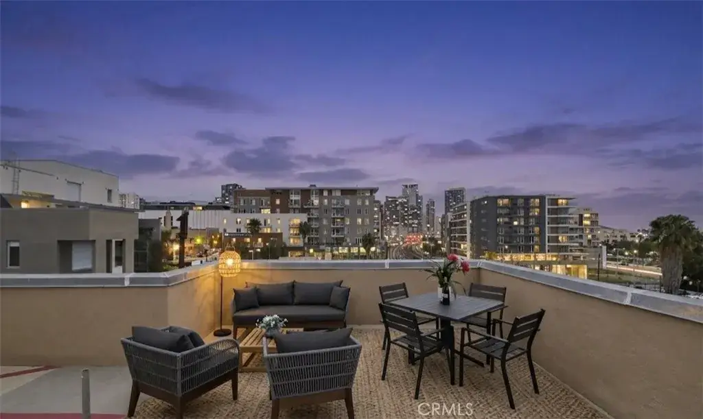 941 W Hawthorn #9, San Diego, CA 92101 - #1