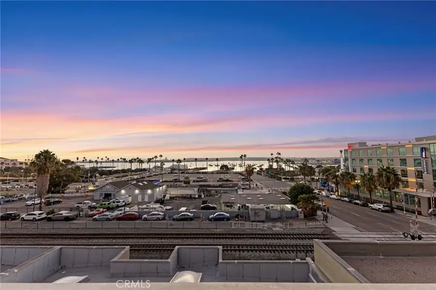 941 W Hawthorn #9, San Diego, CA 92101 - #2