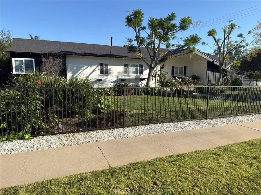 12472 Woodlawn Avenue, North Tustin, CA 92780 - #2