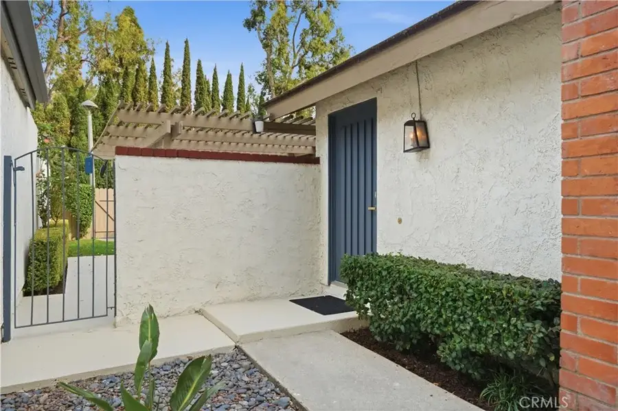 14332 Pinewood, Tustin, CA 92780 - #2