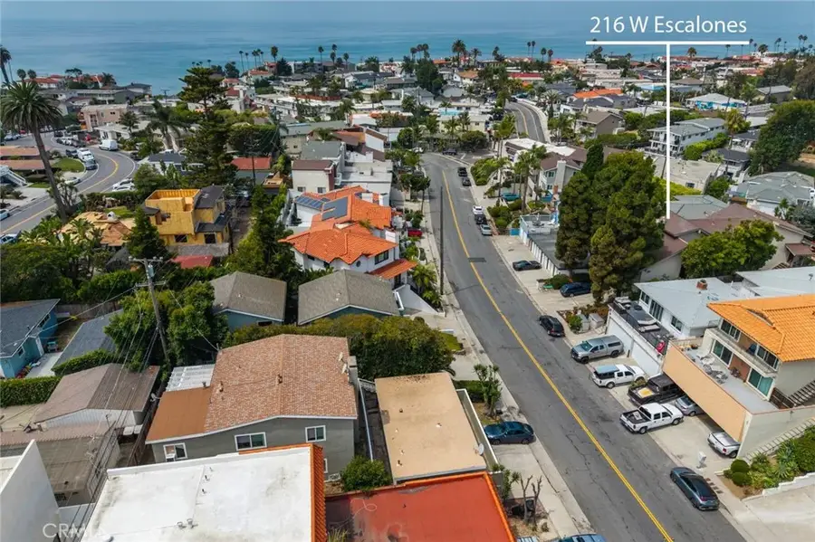 216 W Escalones, San Clemente, CA 92672 - #2