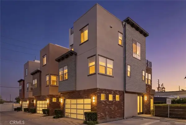 783 Wonder Lane, Costa Mesa, CA 92627