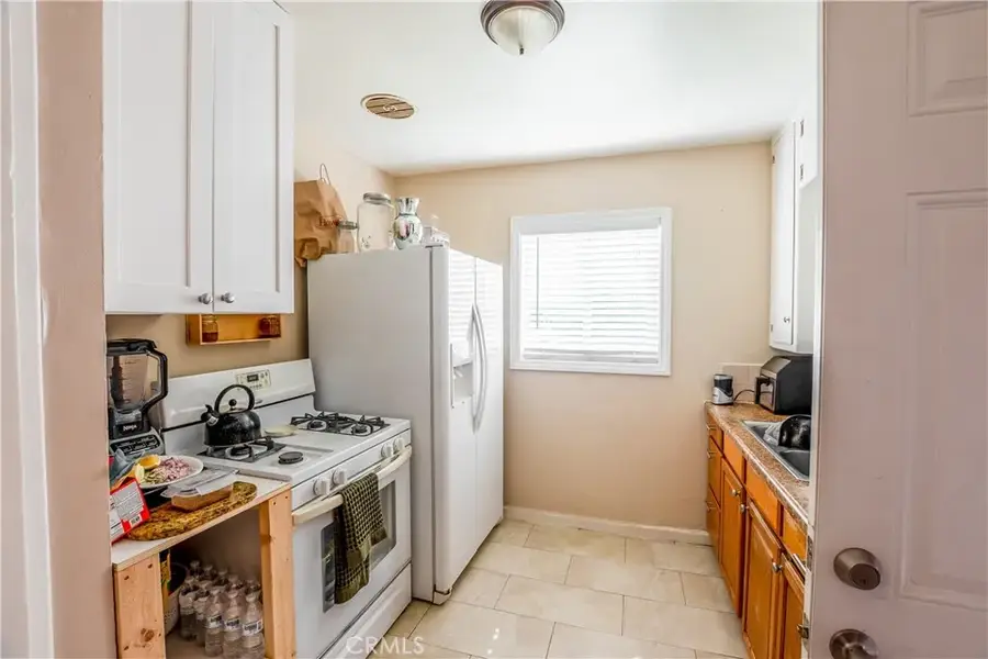 12127 216th, Hawaiian Gardens, CA 90716 - #2