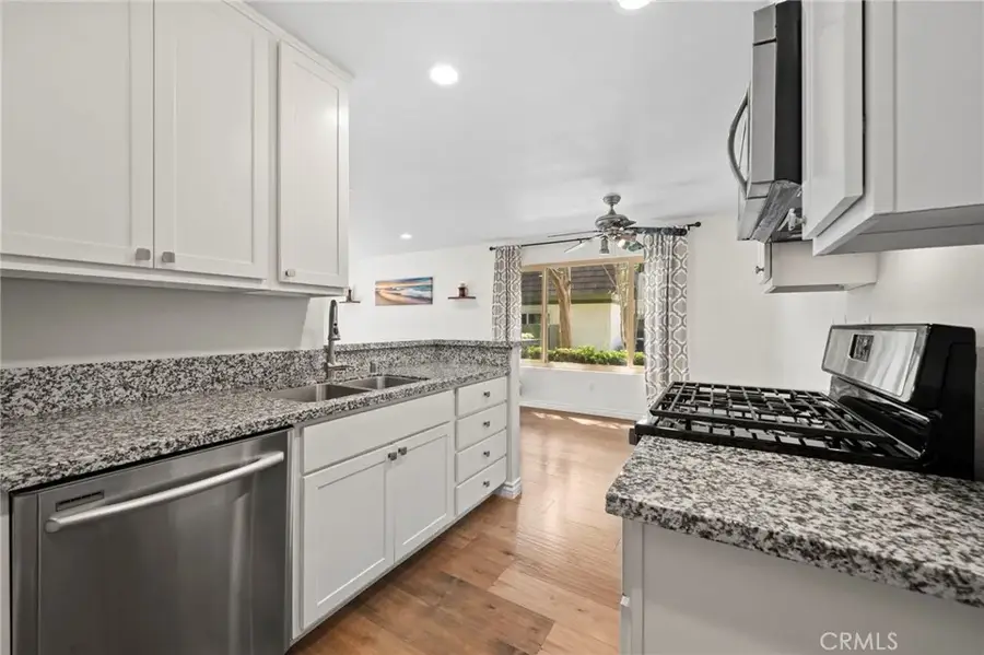 407 N Park Vista #D, Anaheim, CA 92806 - #3