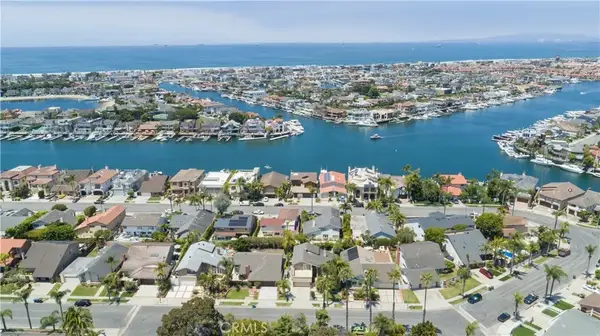 16591 Wanderer Lane, Huntington Beach, CA 92649