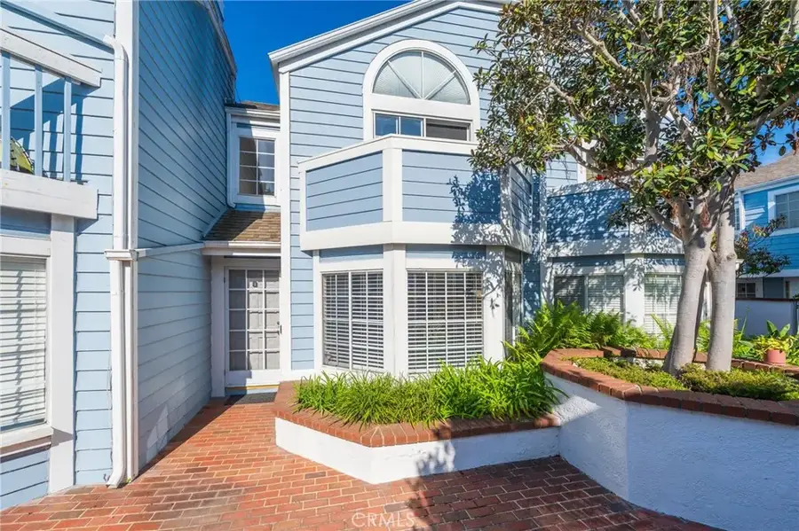 315 N Winnipeg Place North #I, Long Beach, CA 90814 - #2