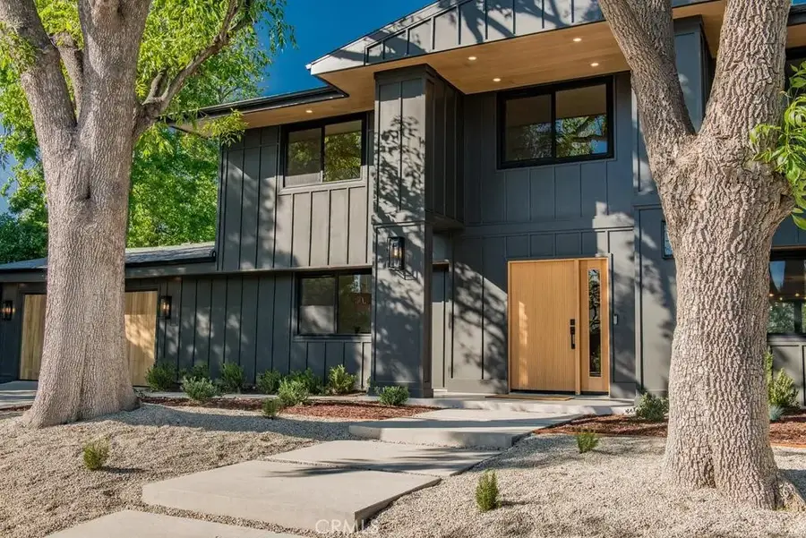 24245 Hatteras, Woodland Hills, CA 91367 - #3