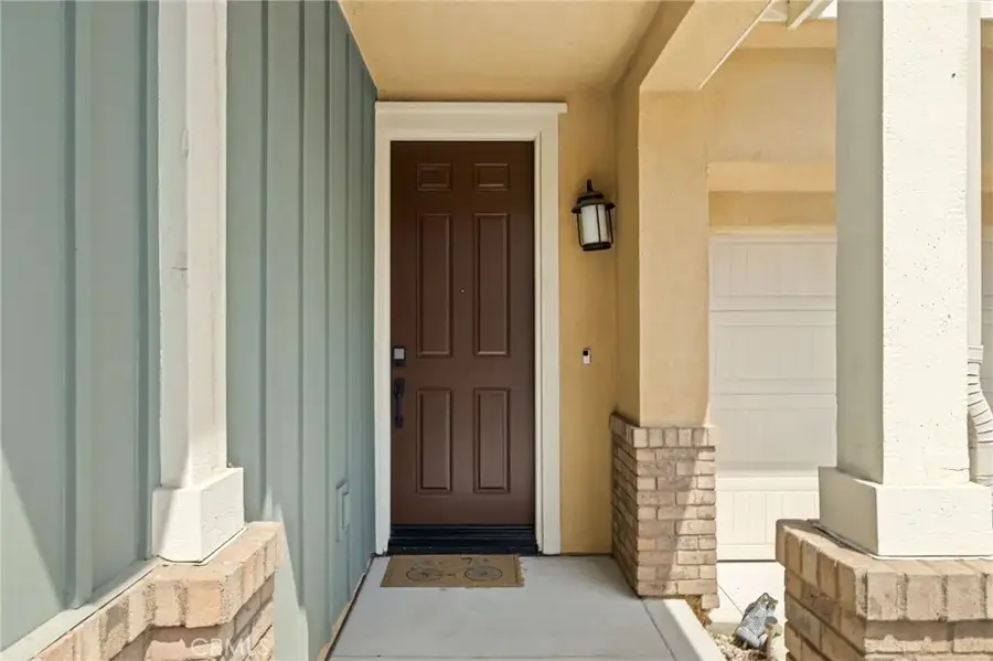 3231 E La Avenida, Ontario, CA 91761 - #3