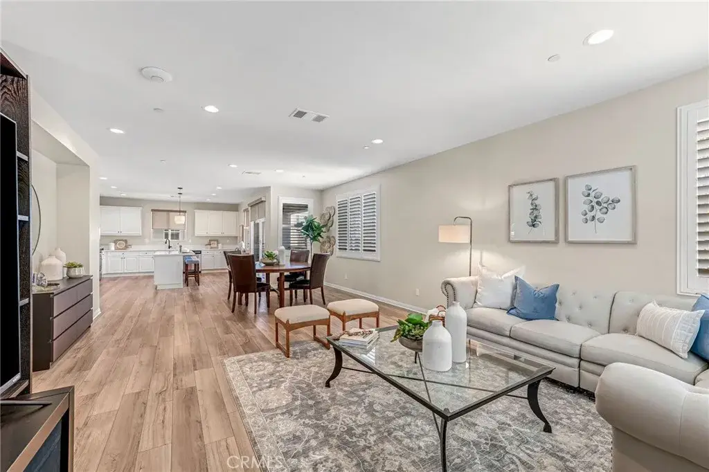 925 E 3rd, Santa Ana, CA 92701 - #1