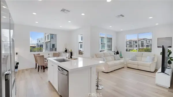 510 Bluegrass Way, Rancho Mission Viejo, CA 92694