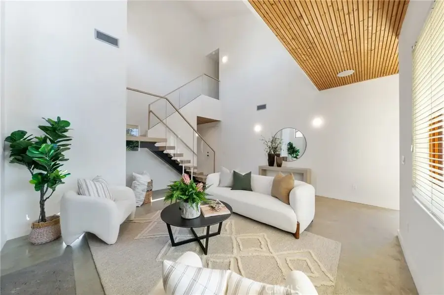 12123 Iowa, Los Angeles, CA 90025 - #2